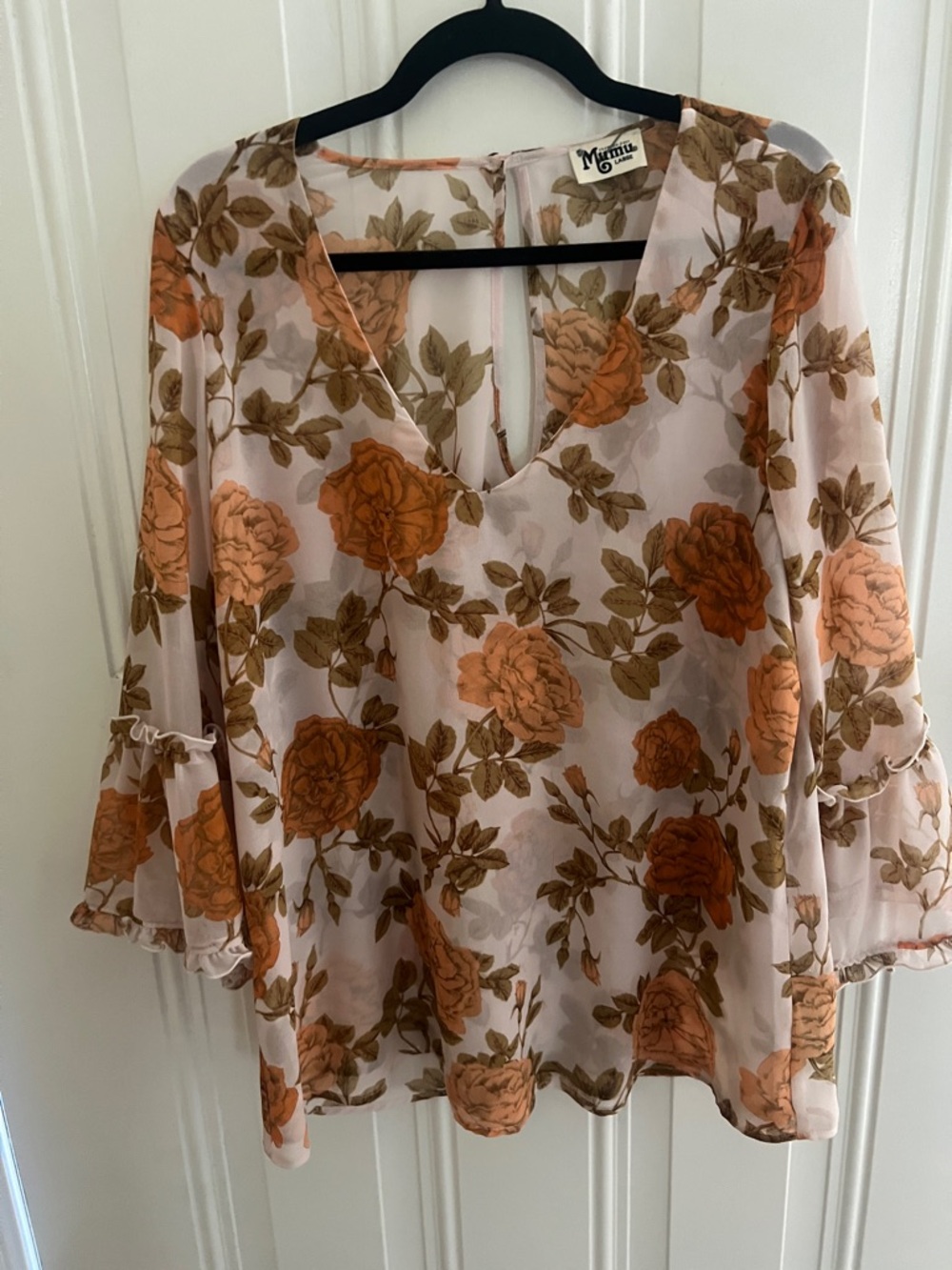 Show Me Your MuMu Peach Floral V-Neck Ruffle Sleeve Blouse